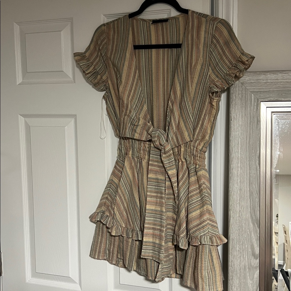 Vici Multicolor Knit dress with tie mid section